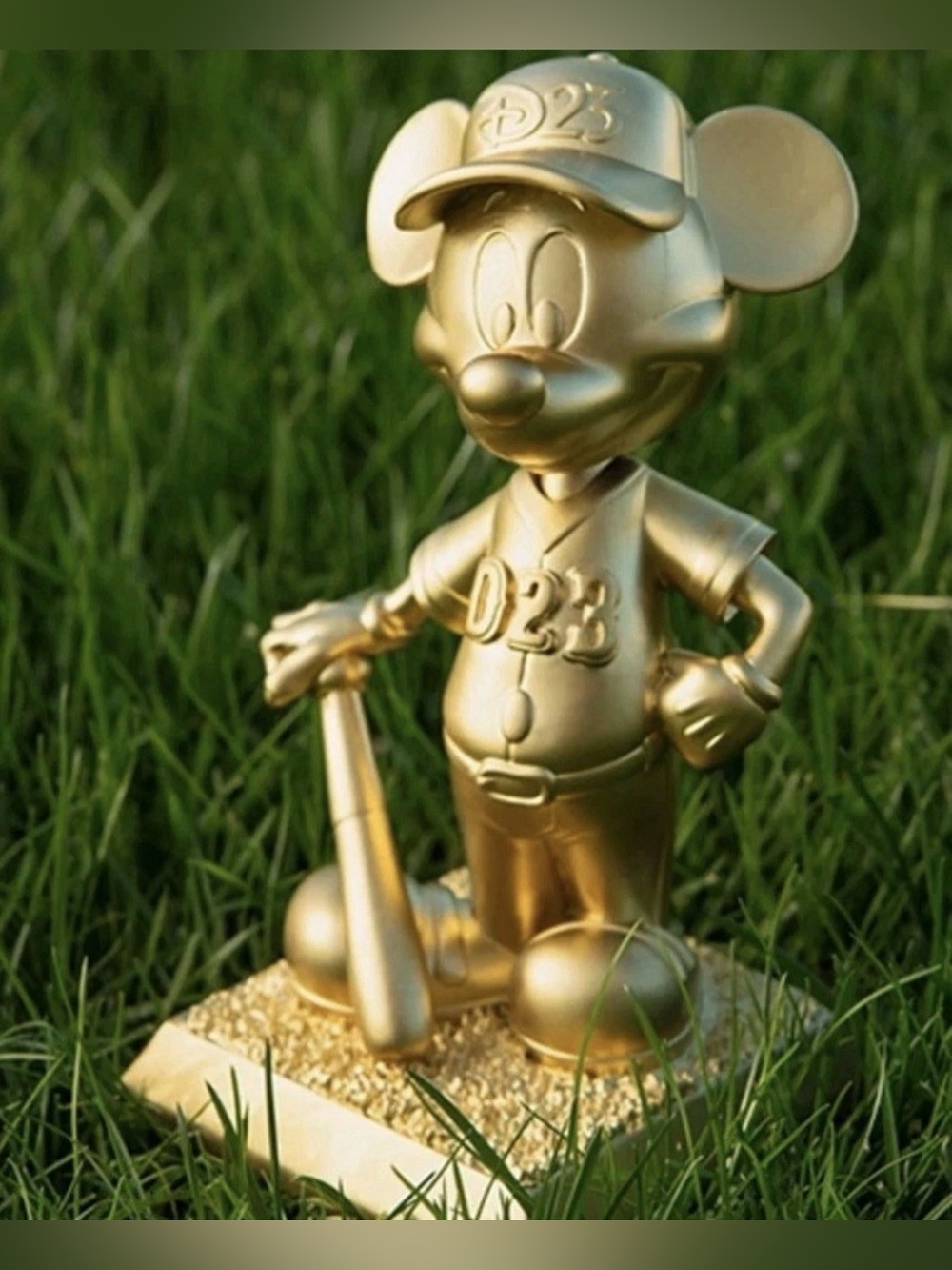 💥GOLD💥 2026 D23 Angels Stadium Baseball MICKEY MOUSE Bobblehead Collectible